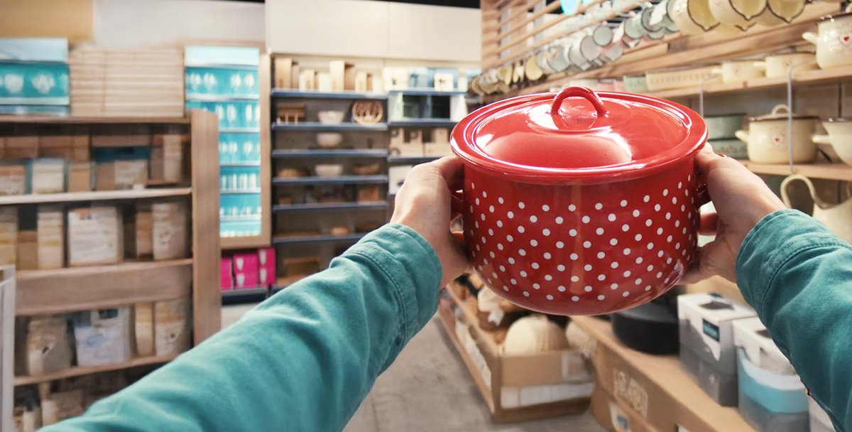 RODINNÝ OBED NA JEDNOTKU