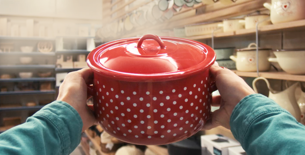 RODINNÝ OBED NA JEDNOTKU