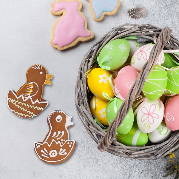 Vykrajovačka kurča v škrupine