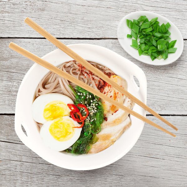 Miska s jedálenskými paličkami pr. 16 cm