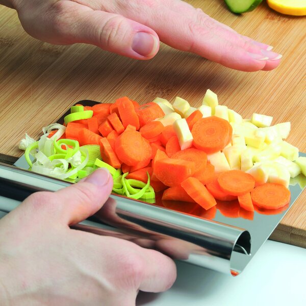 Krájač-špachtľa kuchynská