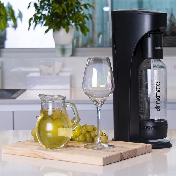 Výrobník sýtených nápojov Drinkmate Aquadream