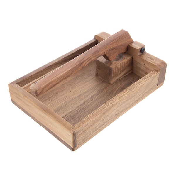 Luskáčik na orechy