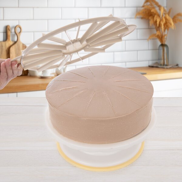 Šablóna na označenie rezov torty obojstranná 10/12