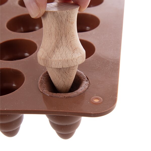 Tŕň do formičky na včelie úliky