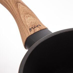 Panvica GRANDE WOODEN pr. 20 cm