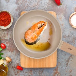 Panvica ECRINA pr. 24 cm