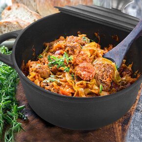 Hrniec LIATINA s pokrievkou 2,7 l