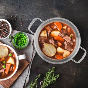 Hrniec ANETT Glass s pokrievkou 2,4 l