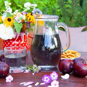 Džbán s mierkou 0,25 l