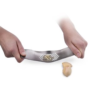 Lis na cesnak kolíska