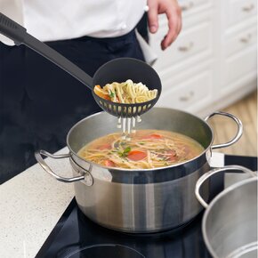 Naberačka s cedidlom BLACKLINE 30,5 cm, pr. 9 cm