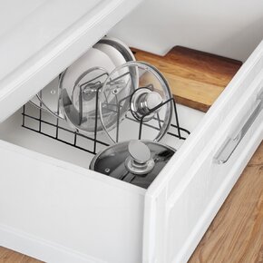 Stojan na pokrievky a dosky RADKA