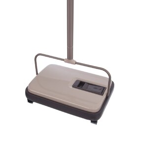 Mechanický zametač Bristle