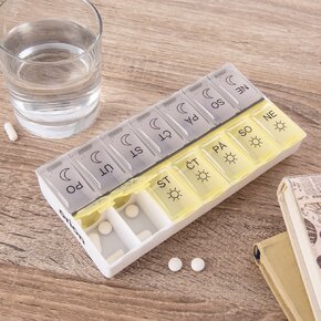 Organizér na lieky týždenný 2 sekcie