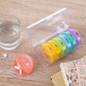 Organizér na lieky týždenný 2 sekcie s obalom