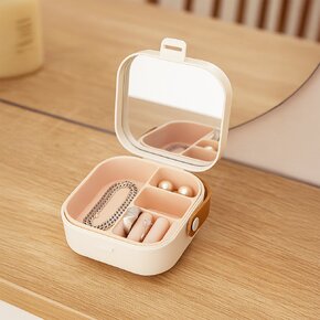 Cestovná šperkovnica so zrkadlom