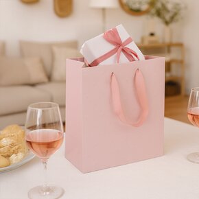 Darčeková taška vytlačované srdiečka 26x12x32 cm