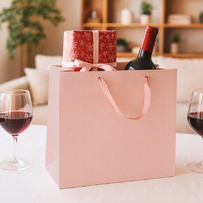 Darčeková taška vytlačované srdiečka 31x12x26 cm