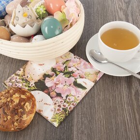 Servírovacie obrúsky vajcia a kvety