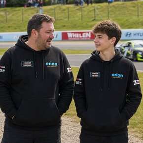 Mikina s kapucňou Orion NASCAR veľ. S