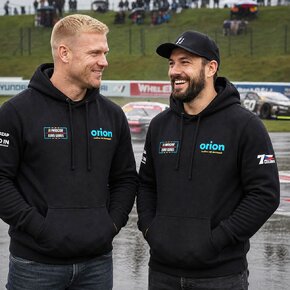 Mikina s kapucňou Orion NASCAR veľ. XL